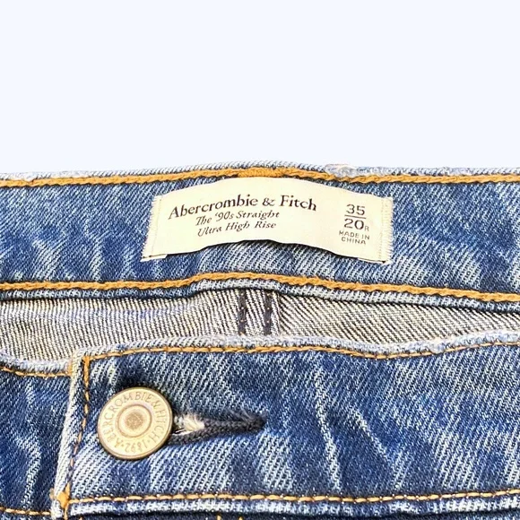 Abercrombie&Fitch, Size 35R/20W, The 90's Straight Ultra High Rise jeans - Picture 4 of 8